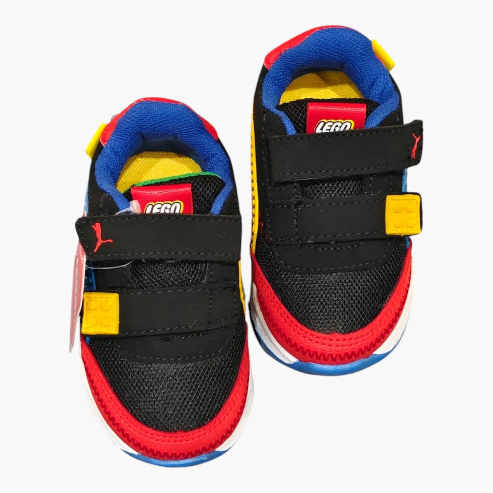 Tenis de contactel para bebes Adidas en colaboración con Lego