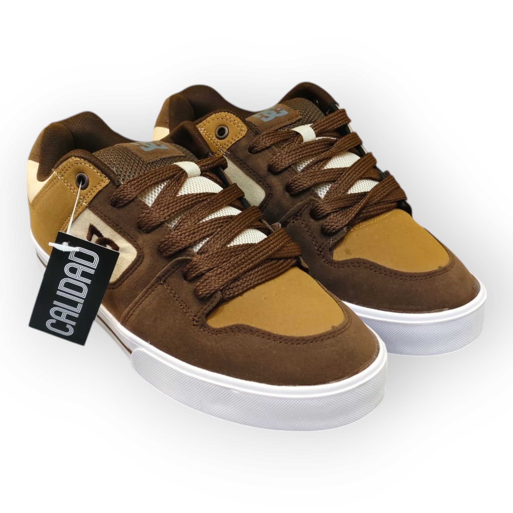 Sneakers DC Graffik Moka Camel Rompope