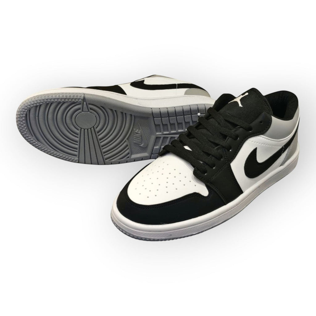 Nike Jordan  Retro 1 Low Ngo/Bco/Plata