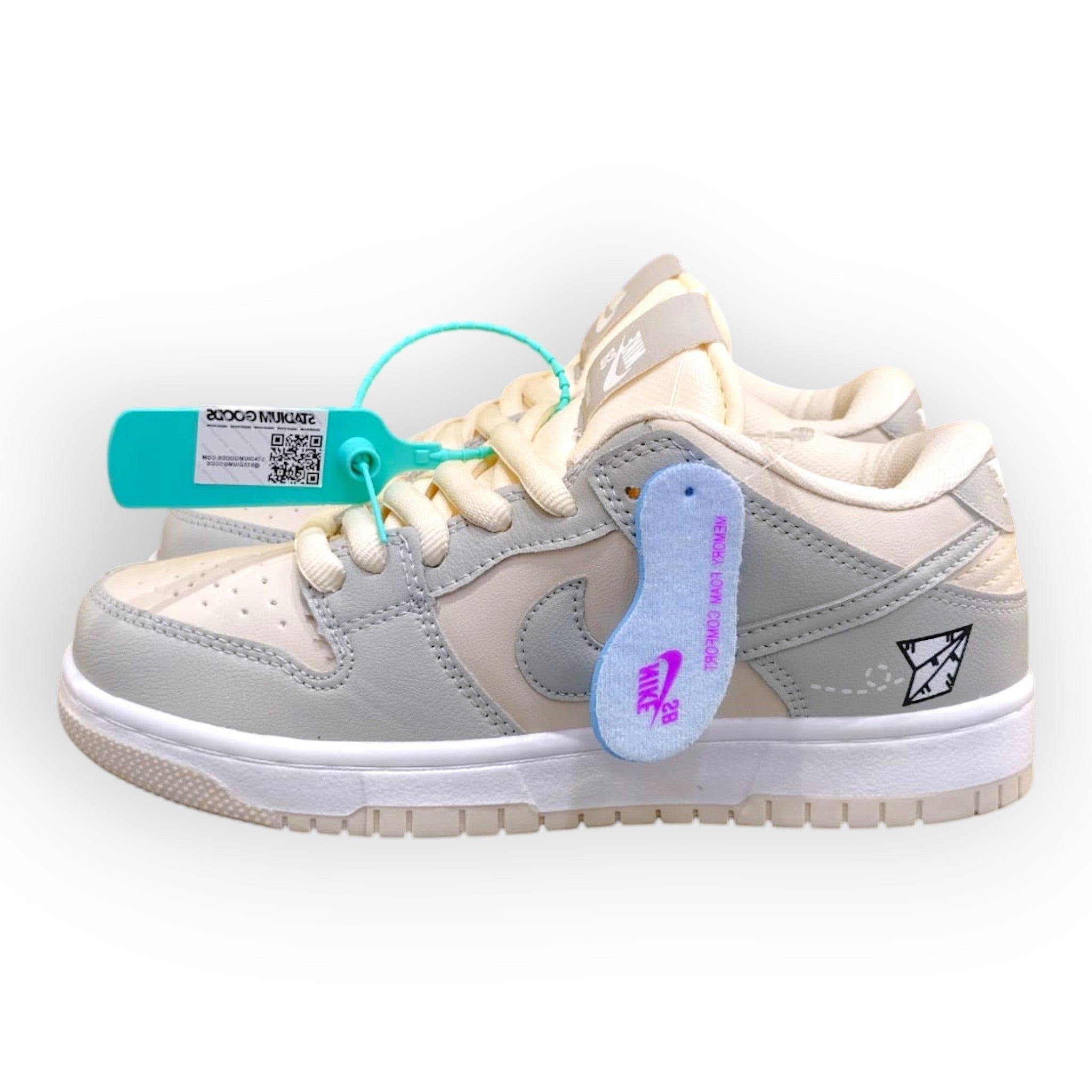 Nike Dunk SB Grey Airplane