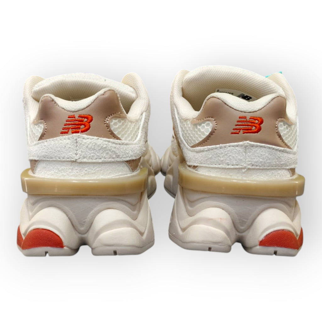 New Balance 9060 Late Rouge