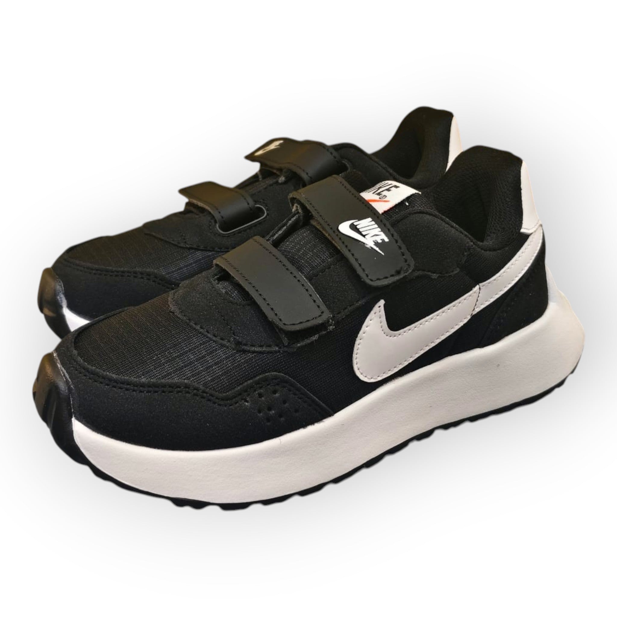 Nike Vali Contactel Ngo/Bco